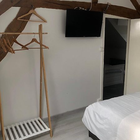Gite Chez Xavier 2Mn Du Circuit 마그니컬스 외부 사진
